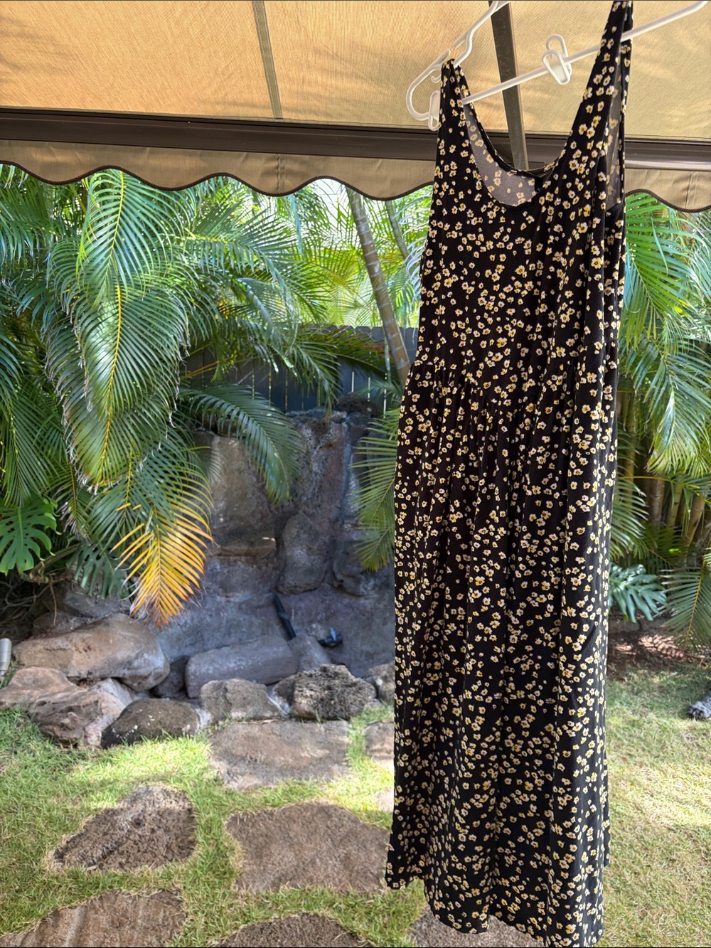 Who What Wear Black Floral Midi Dress